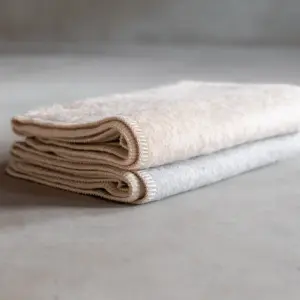 MAIA- Alapaca wollen baby deken